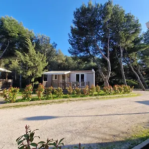 Camping Aux Portes De Cassis, Roquefort-la-Bédoule